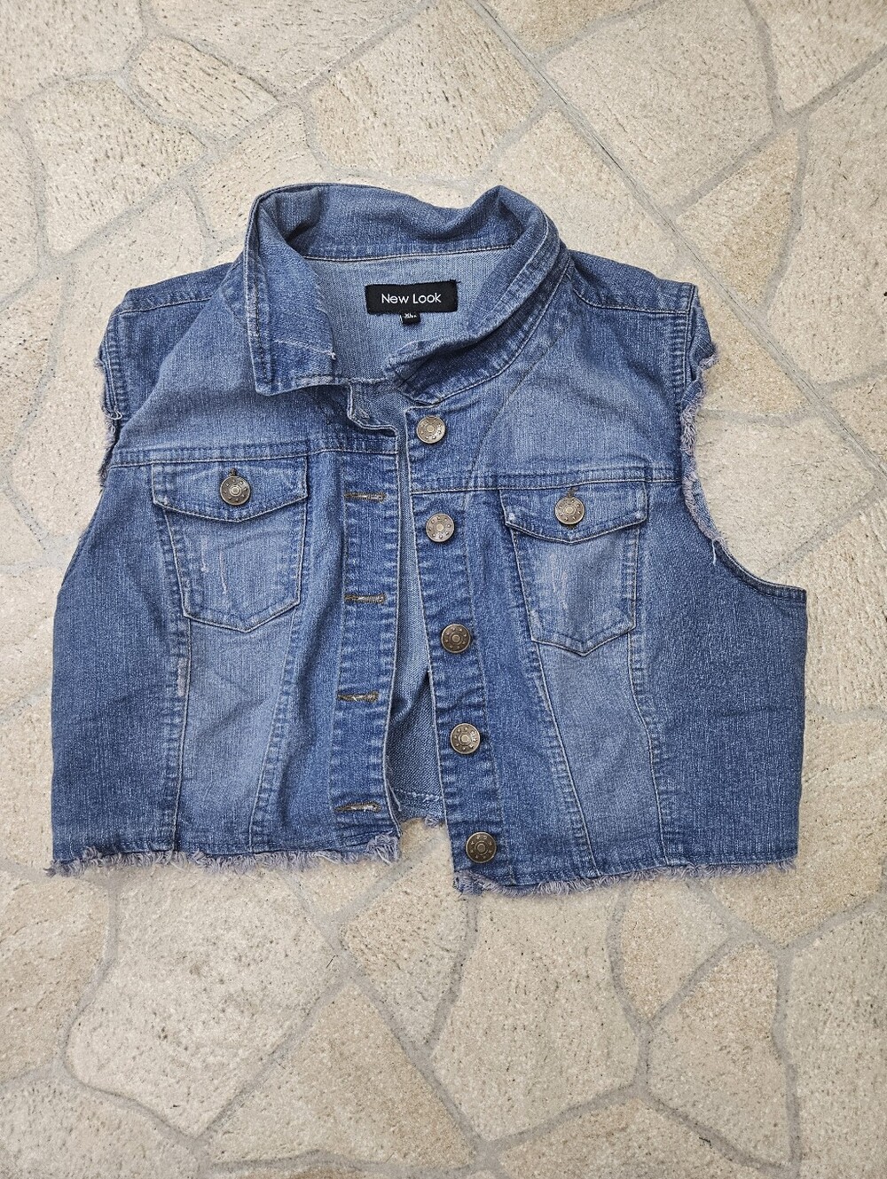 New Look Cropped Denim Vest in Medium Blue Wash